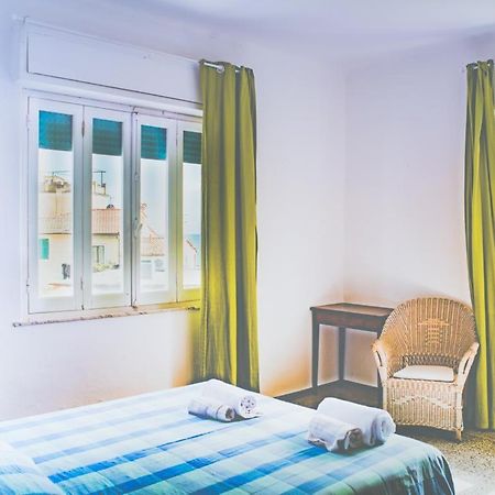 Albergo Delle Ondine Теларо Екстериор снимка