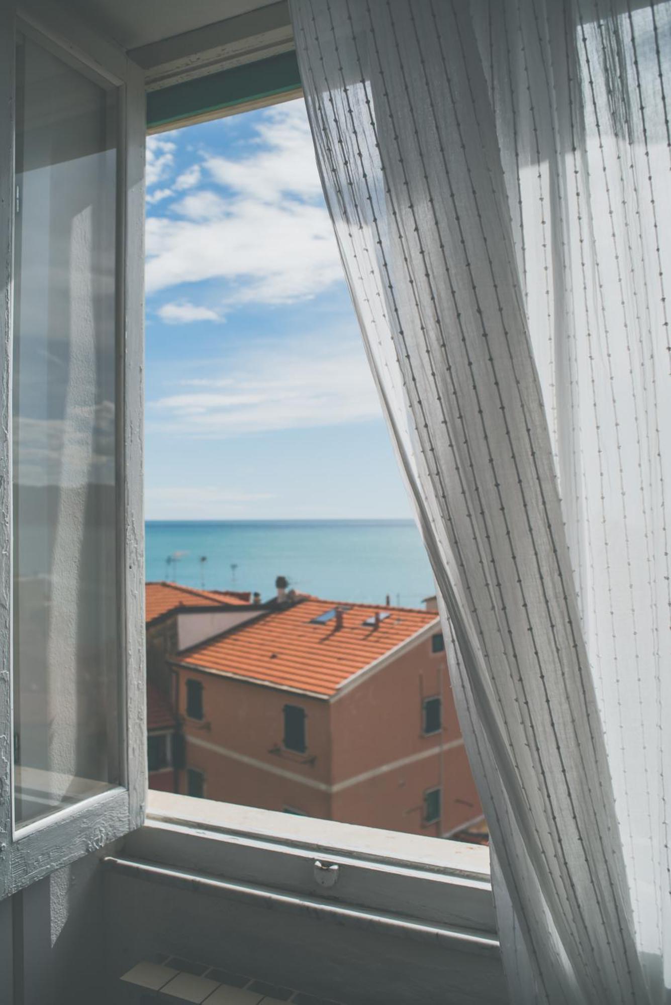 Albergo Delle Ondine Теларо Екстериор снимка